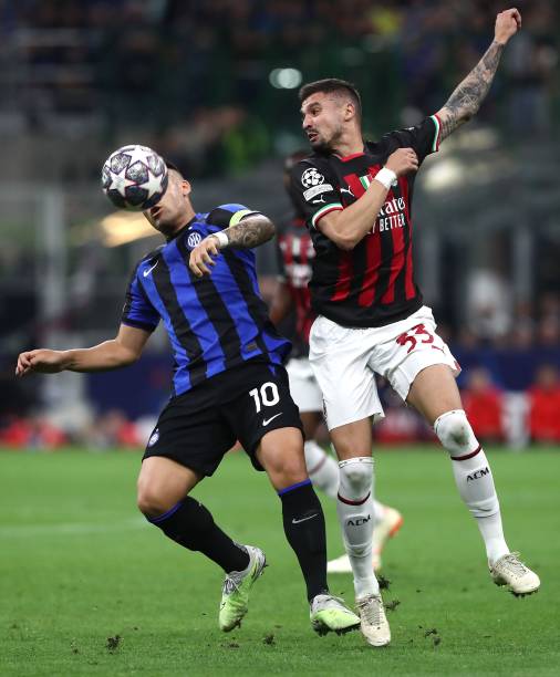 也折射出公 也折射出公