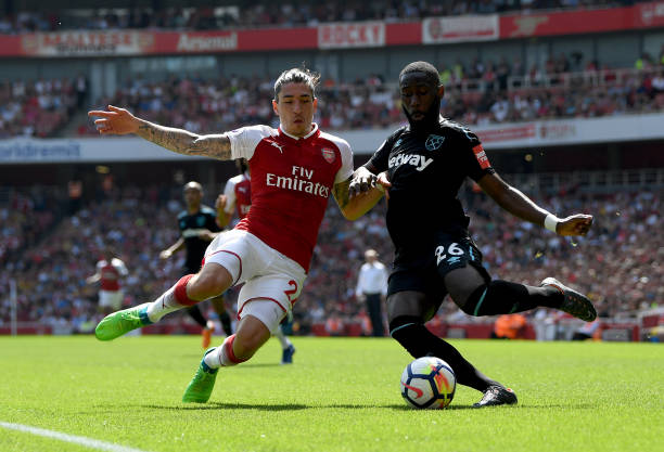 英媒：利物浦已就科尔克兹进行谈判，但尚未开出正式报价.