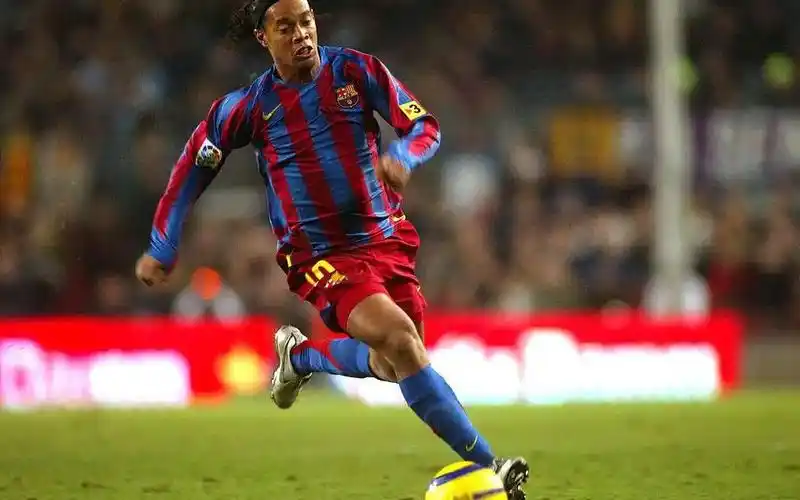 莱万30岁后欧冠已打入50球，此前仅C罗做到过