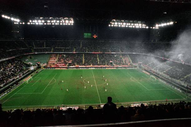 阿森纳本赛季英超领到6张红牌，队史仅次于1998／99赛季.