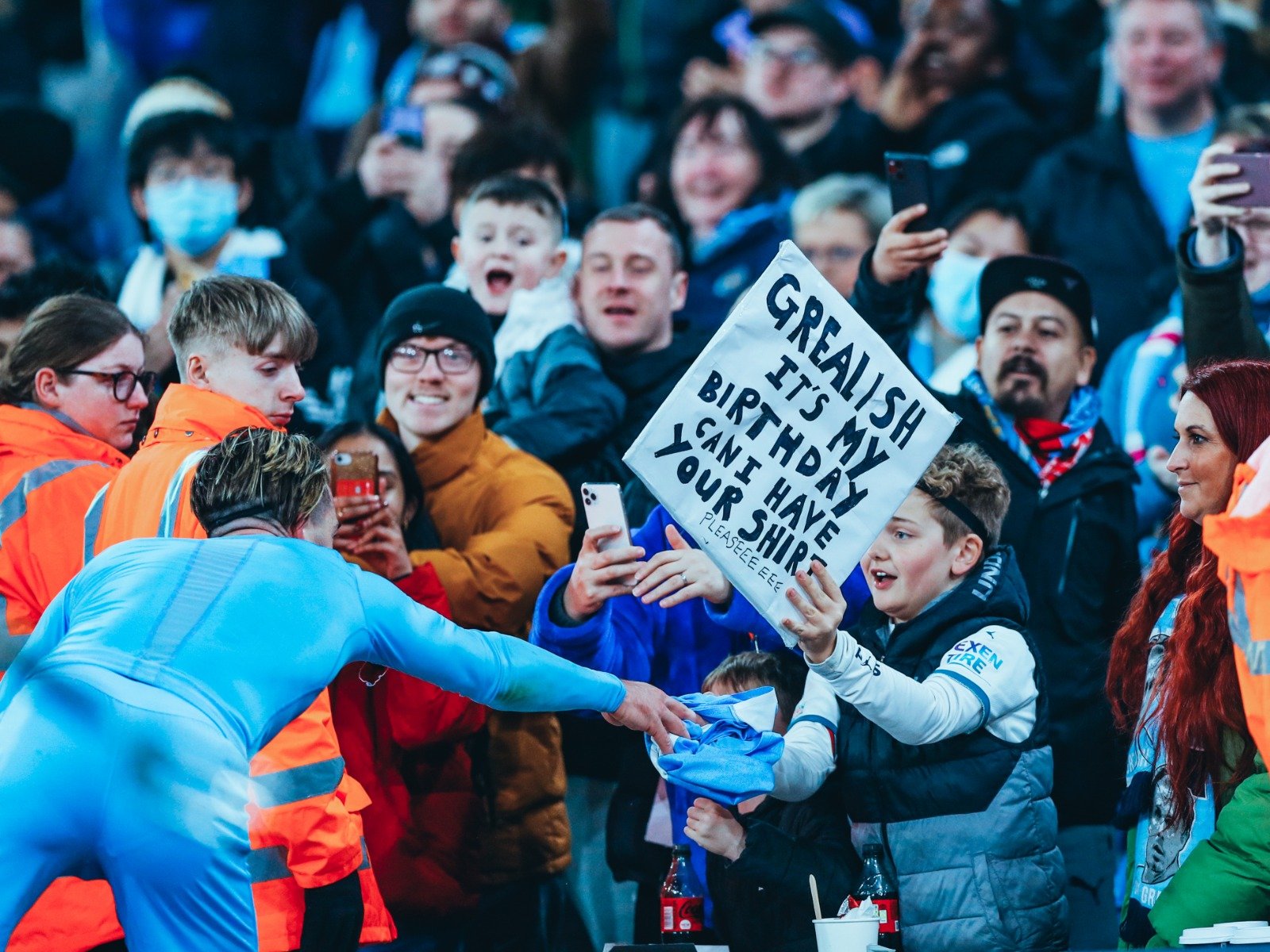 是他急需思 是他急需思